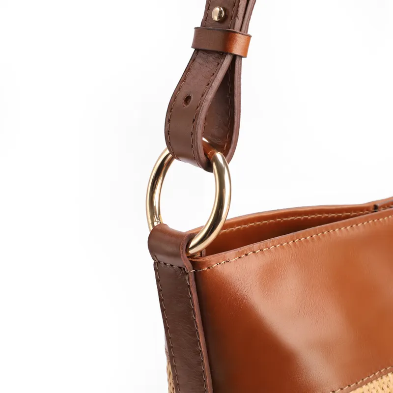 Bolsa Bucket Média Marrom Claro Couro Acabamento Ráfia - foto 6
