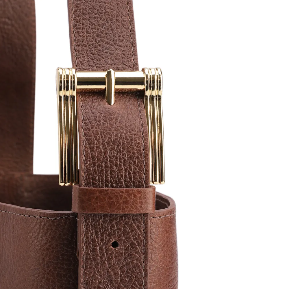 Bolsa Bucket Pequena Couro Antique Marrom Alça Fivela - imagem 6