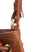 Bolsa Bucket Pequena Couro Nobuck Floater Marrom Claro Perfuro - imagem 5