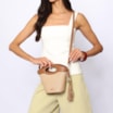 Bolsa De Mão Bucket Ráfia/Alt Marrom - imagem 9
