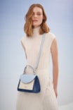 Bolsa De Mão Couro Azul - imagem 7