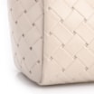 Bolsa De Mão Média Couro Textura Tressê Off White Bolso Lateral - imagem 6