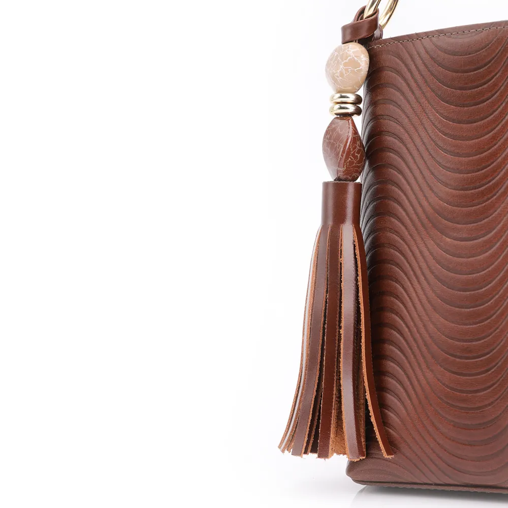 Bolsa De Mão Ondas Couro Marrom - imagem 9