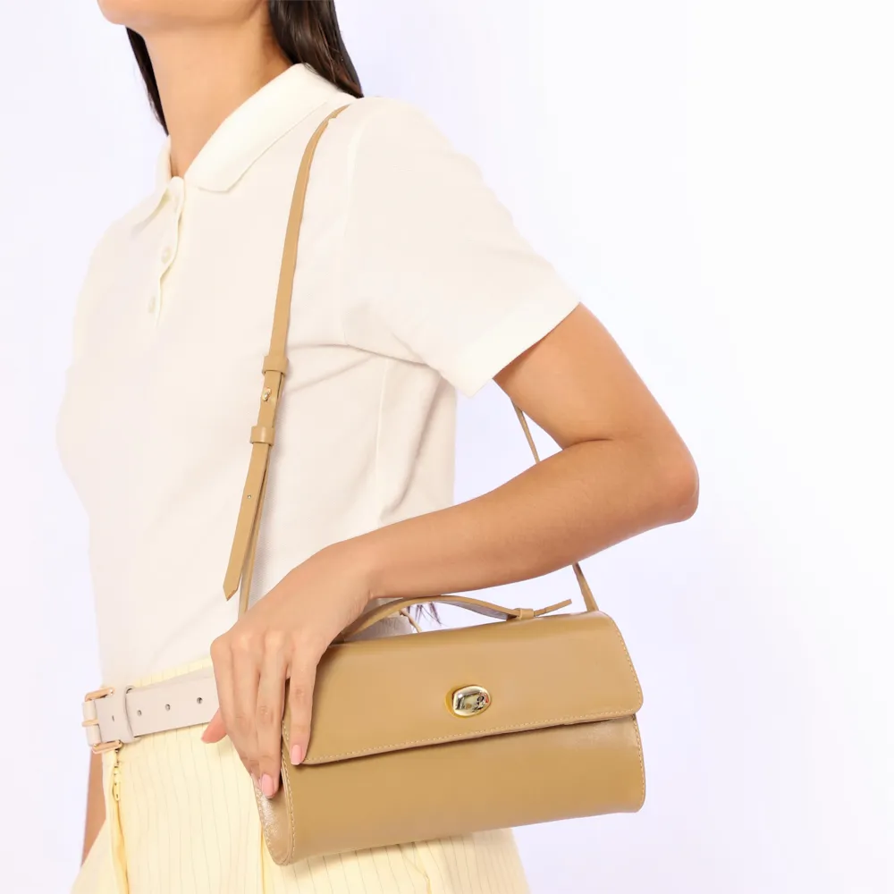 Bolsa De Mão Pequena Couro Bege Aplique Dourado - imagem 2