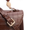 Bolsa De Mão Pequena Couro Croco Marrom Alça Pedras - imagem 5