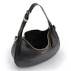 Bolsa De Mão Pequena Couro Plume Preta Alça Fivela - imagem 4