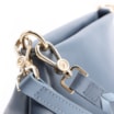 Bolsa De Ombro Alça Trançada Bicolor Couro Azul - imagem 6