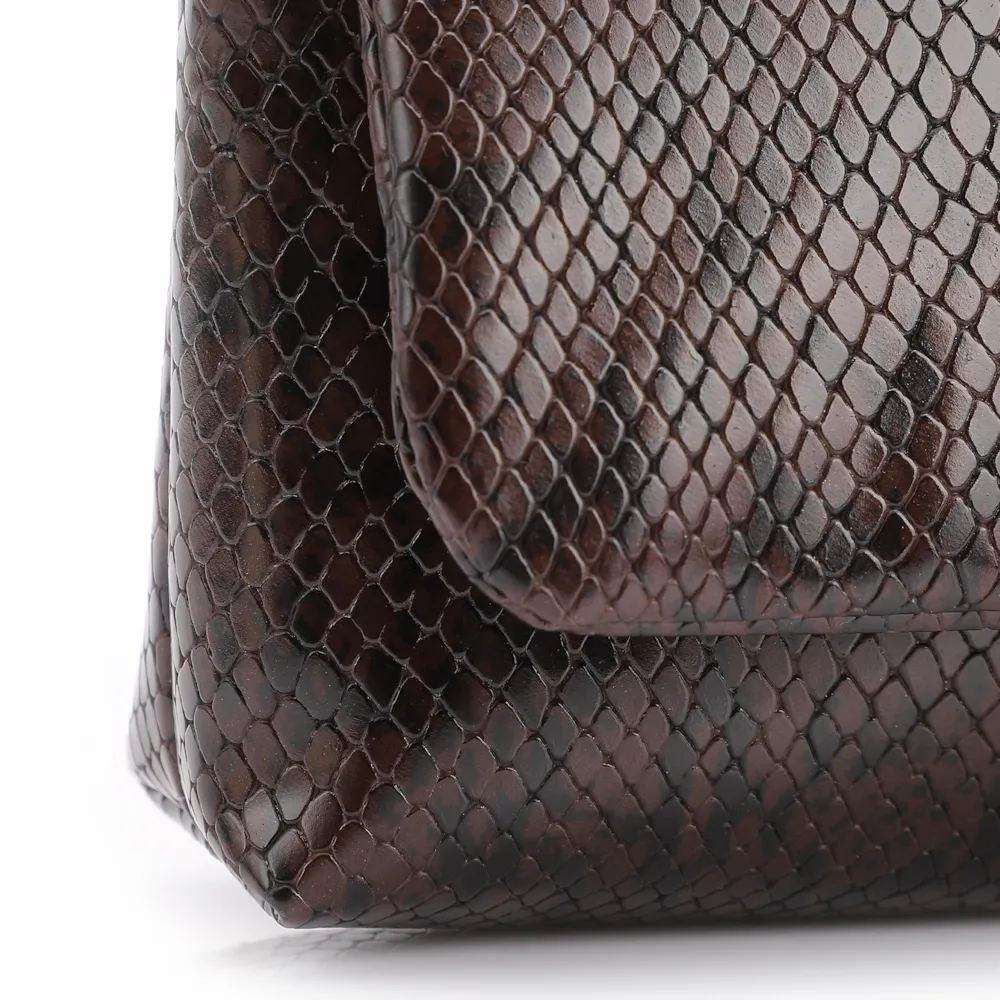 Bolsa De Ombro Alt Python Marrom Escuro - imagem 8