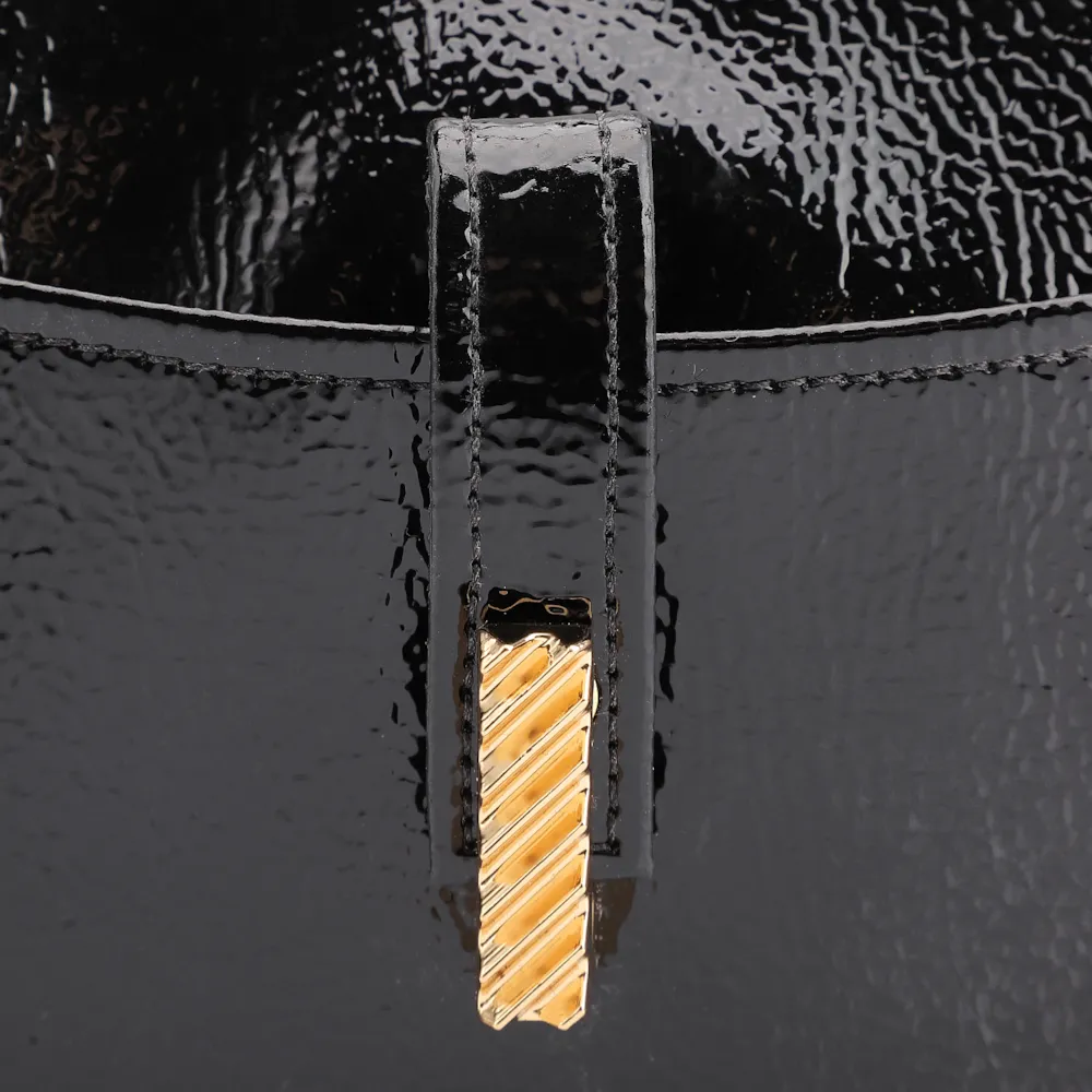 Bolsa De Ombro Alt Verniz Preto - imagem 9