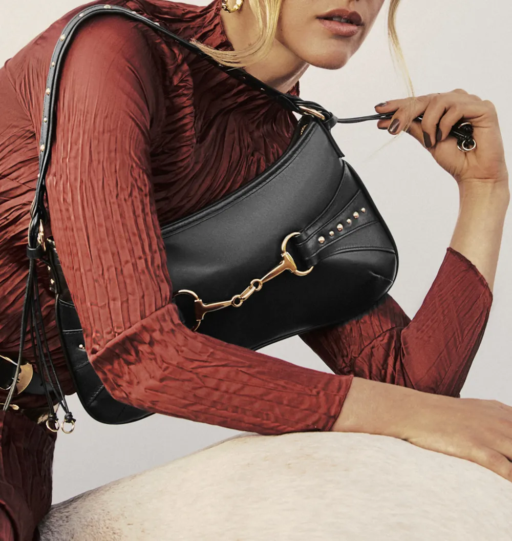 Bolsa De Ombro Bridão Couro Preto - imagem 2