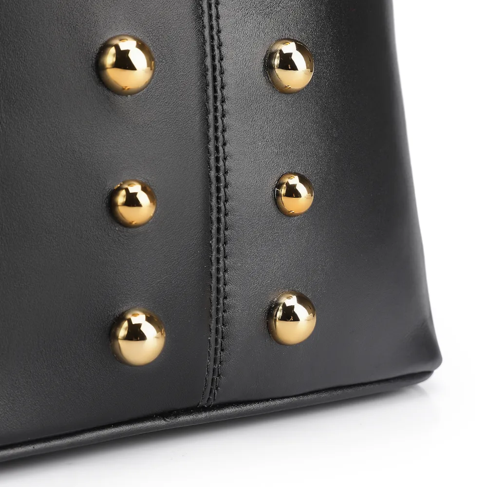 Bolsa De Ombro Bucket Couro Preto - imagem 6