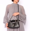 Bolsa De Ombro Cadeado Couro Preto - imagem 9