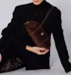 Bolsa De Ombro Couro Croco Marrom - imagem 2