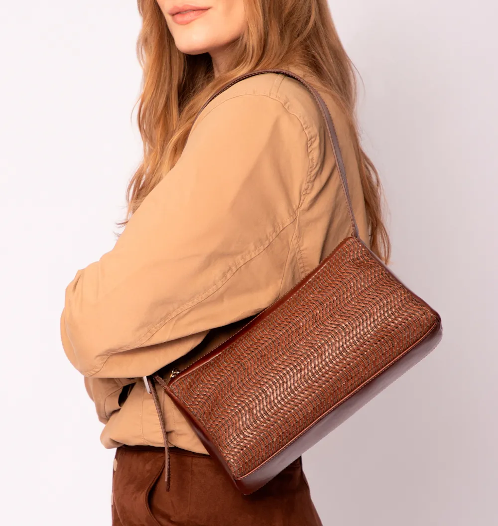 Bolsa De Ombro Couro Marrom/Alt Tramado Marrom - imagem 2