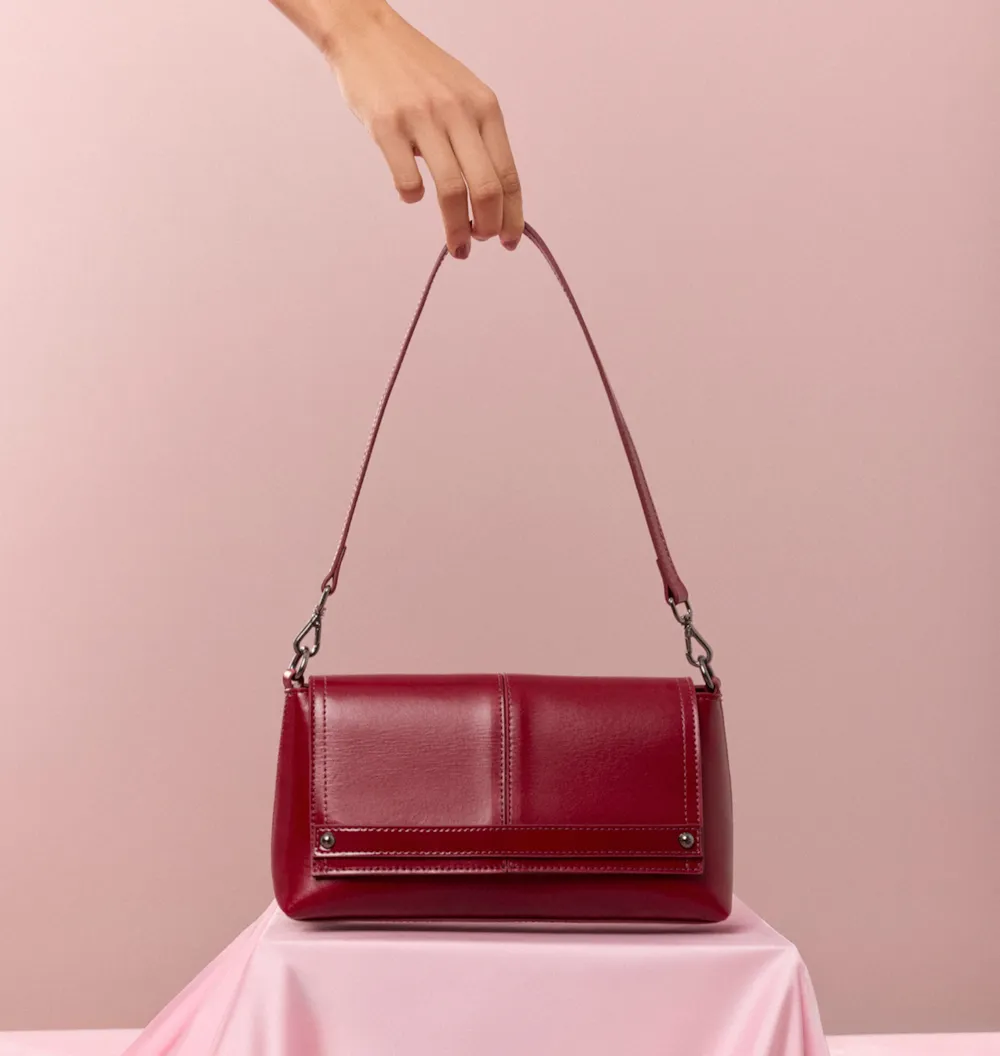 Bolsa De Ombro Couro Vermelho Cereja/Verniz Vermelho Cereja - imagem 2