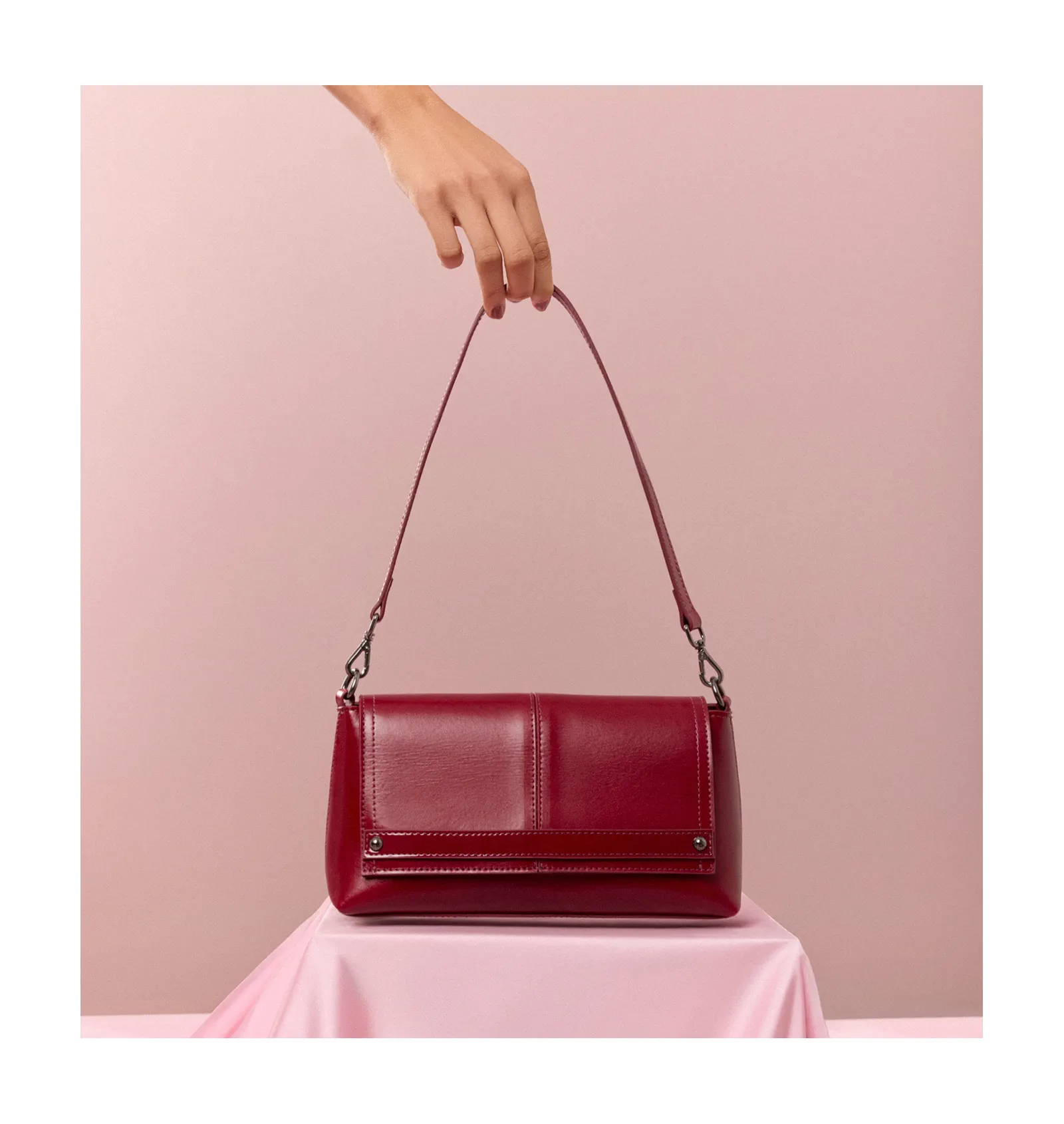 Bolsa De Ombro Couro Vermelho Cereja/Verniz Vermelho Cereja