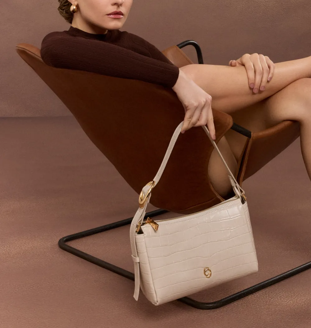 Bolsa De Ombro Fivela Couro Croco Off White - imagem 2