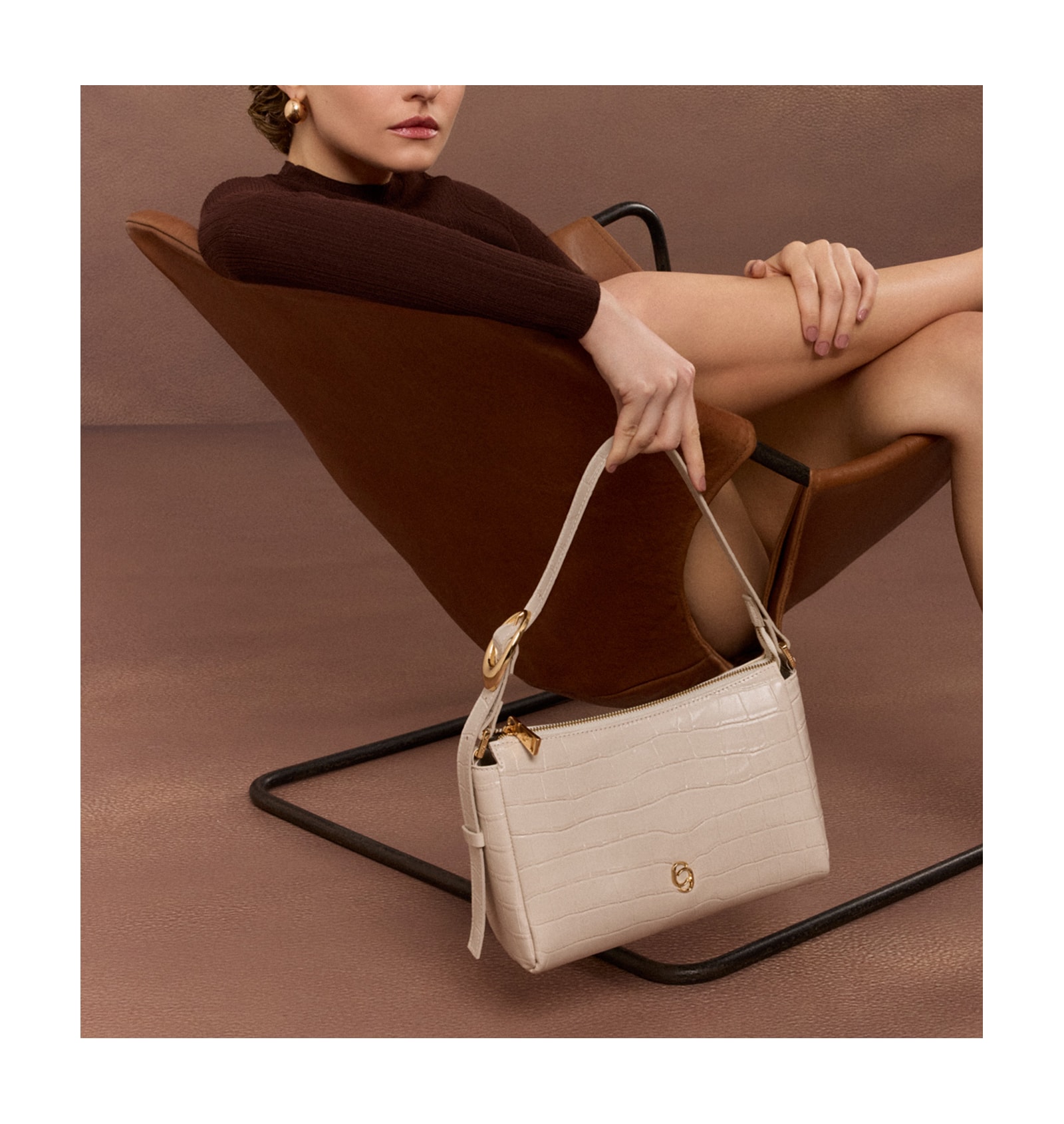 Bolsa De Ombro Fivela Couro Croco Off White