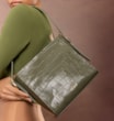 Bolsa De Ombro Fivela Couro Croco Verde - imagem 2
