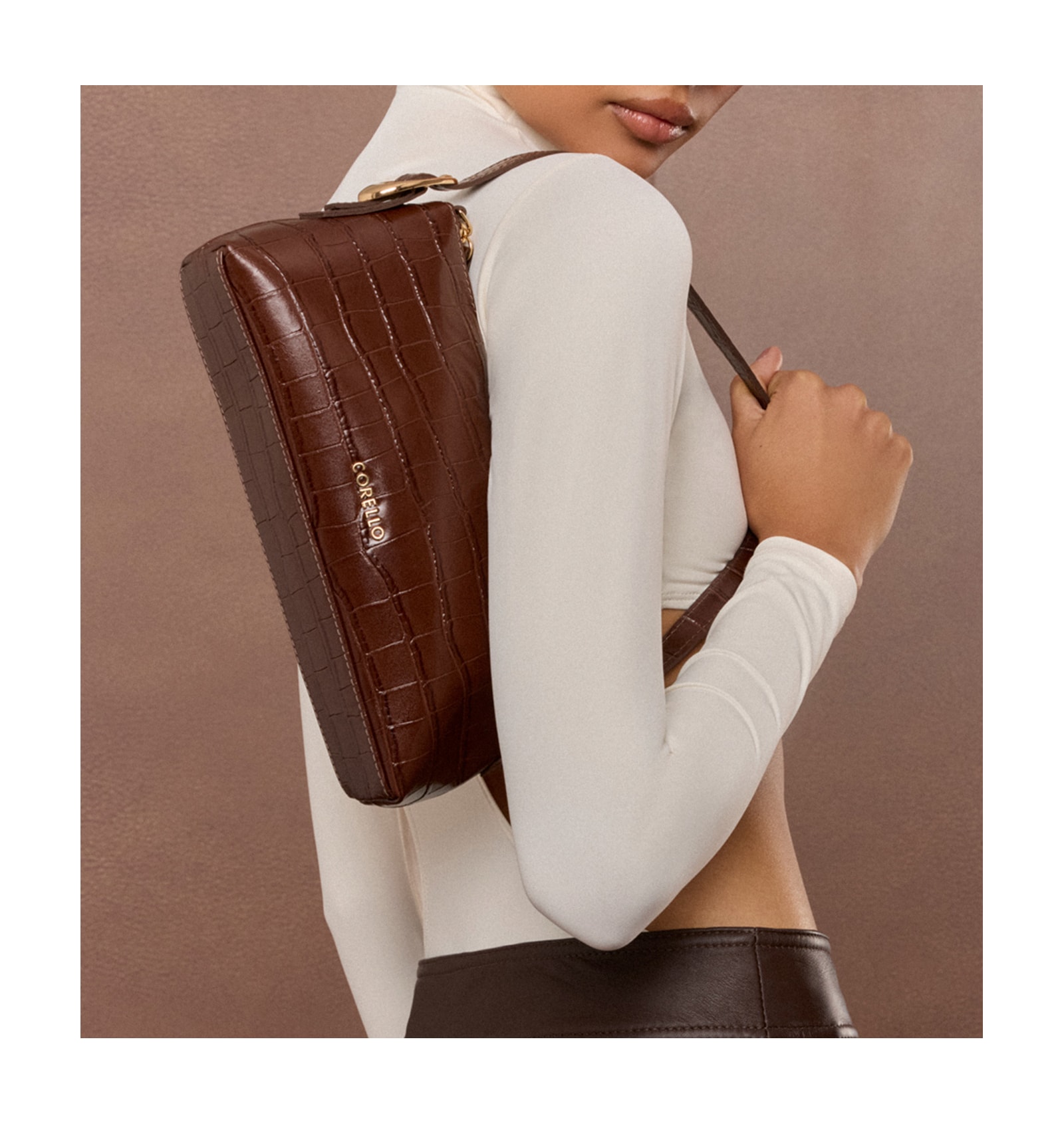 Bolsa De Ombro Fivelas Couro Croco Marrom