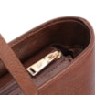 Bolsa De Ombro Grande Couro Antique Marrom Alças Paralelas - imagem 5