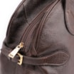 Bolsa De Ombro Grande Couro Antique Marrom Escuro Fivela Lateral - imagem 6