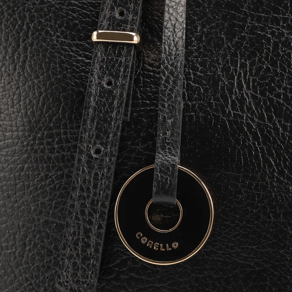 Bolsa De Ombro Grande Couro Antique Preto Alças Paralelas - imagem 6