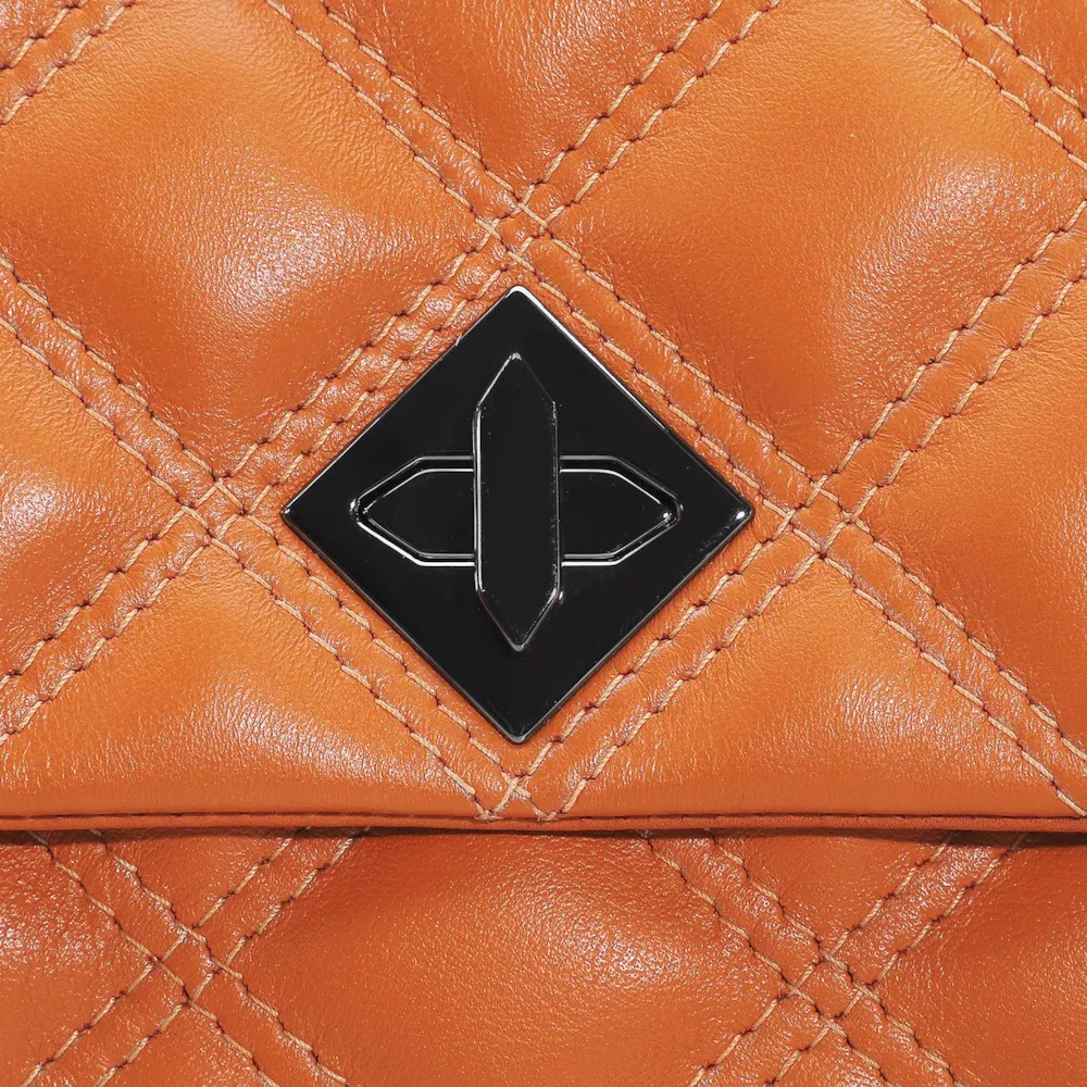 Bolsa De Ombro Matelassê Couro Laranja - imagem 5