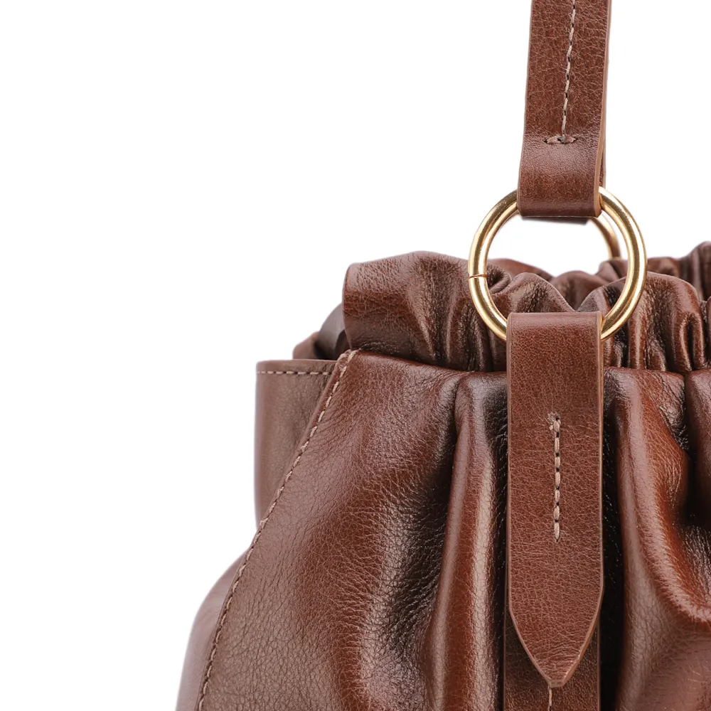 Bolsa De Ombro Média Couro Marrom Tag - imagem 6