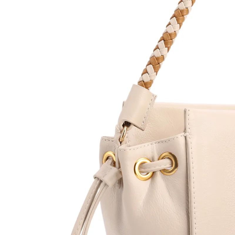 Bolsa De Ombro Média Couro Off White Alça Trançada - foto 6