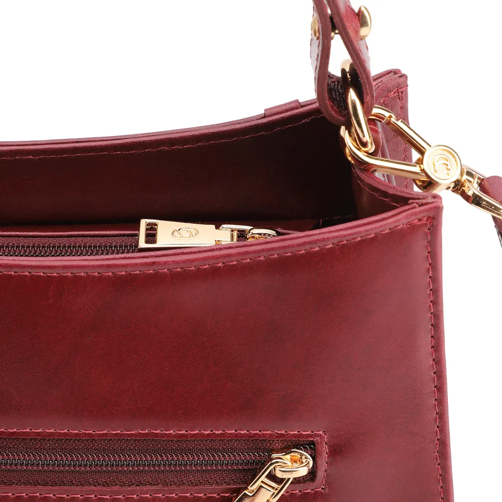 Bolsa De Ombro Média Vinho Couro Lezard Pingente Corda - imagem 5