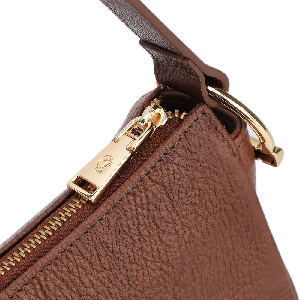 Bolsa De Ombro Pequena Couro Antique Marrom Bridão Dourado Lateral - imagem 4