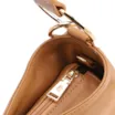 Bolsa De Ombro Pequena Couro Marrom Claro Pingente Corrente e Pedras - imagem 5