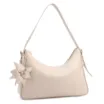  Bolsa De Ombro Pequena Couro Off White Pingente Flor - imagem 2