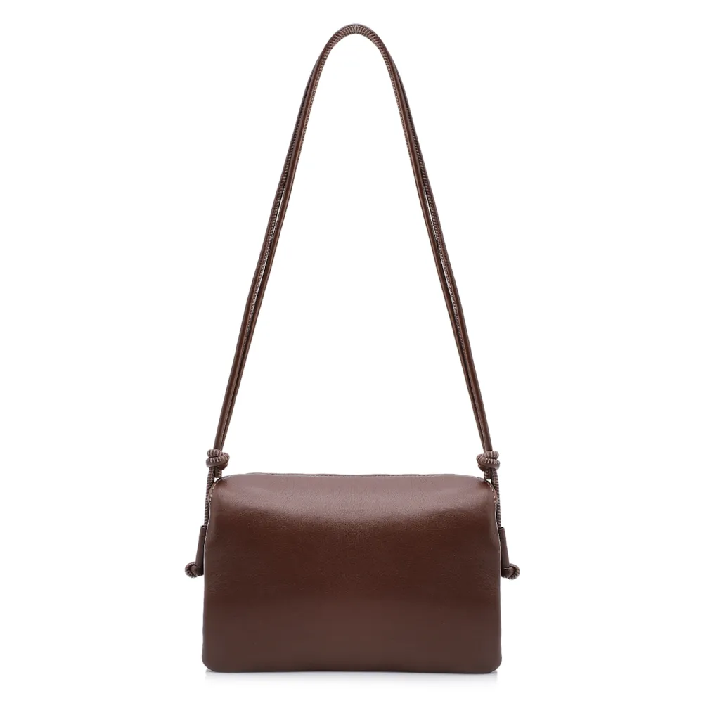 Bolsa De Ombro Pequena Couro Plume Marrom Aba Flap - imagem 3