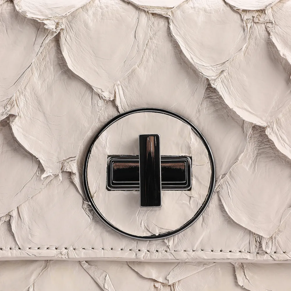 Bolsa De Ombro Pirarucu Couro Off White - imagem 6
