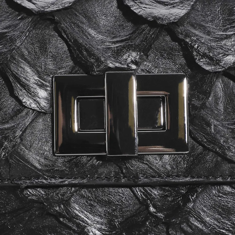 Bolsa De Ombro Pirarucu Preto - imagem 5