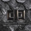 Bolsa De Ombro Pirarucu Preto - imagem 5