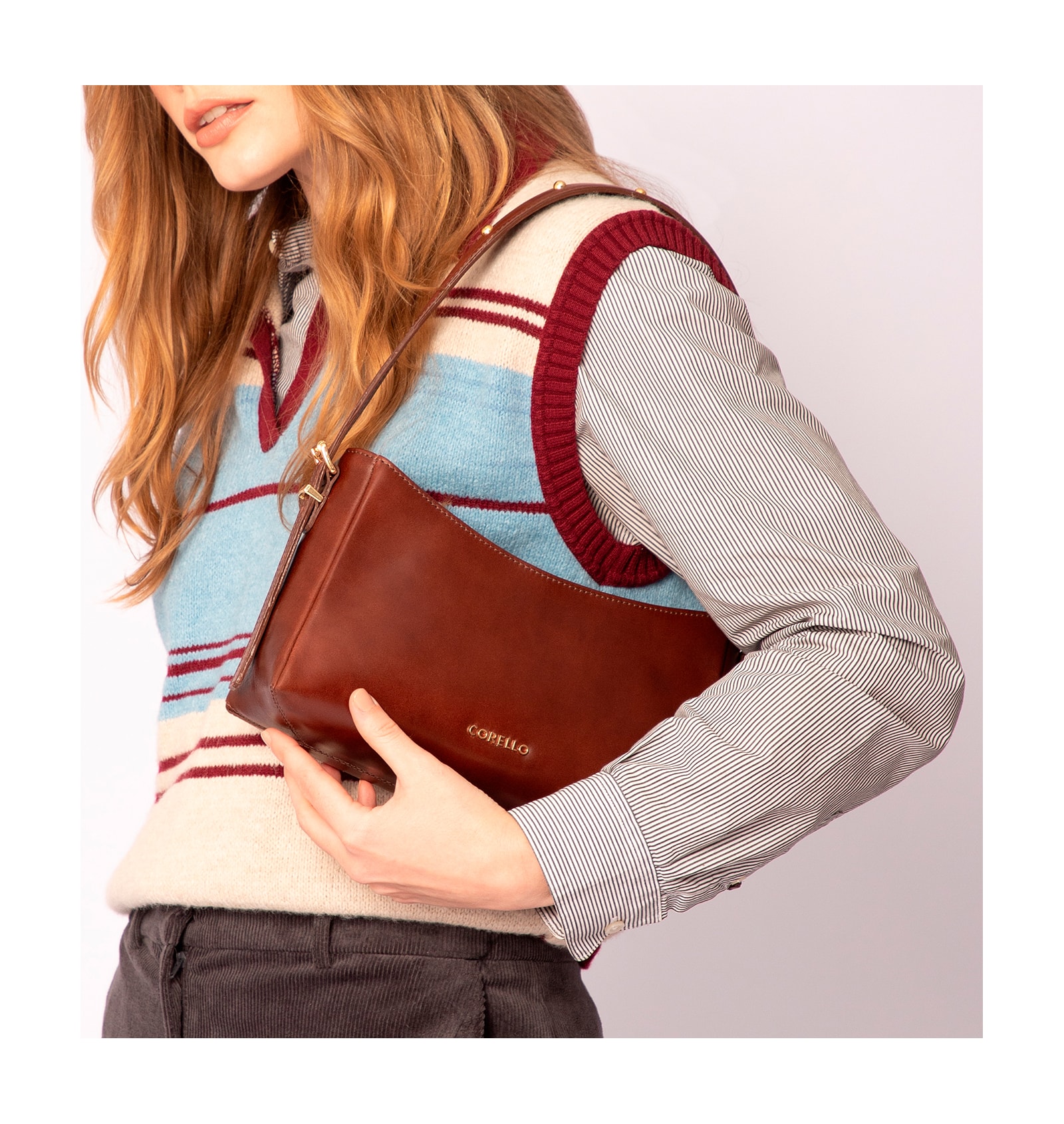 Bolsa De Ombro Rebites Couro Marrom