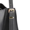 Bolsa De Ombro Rebites Couro Preto - imagem 9