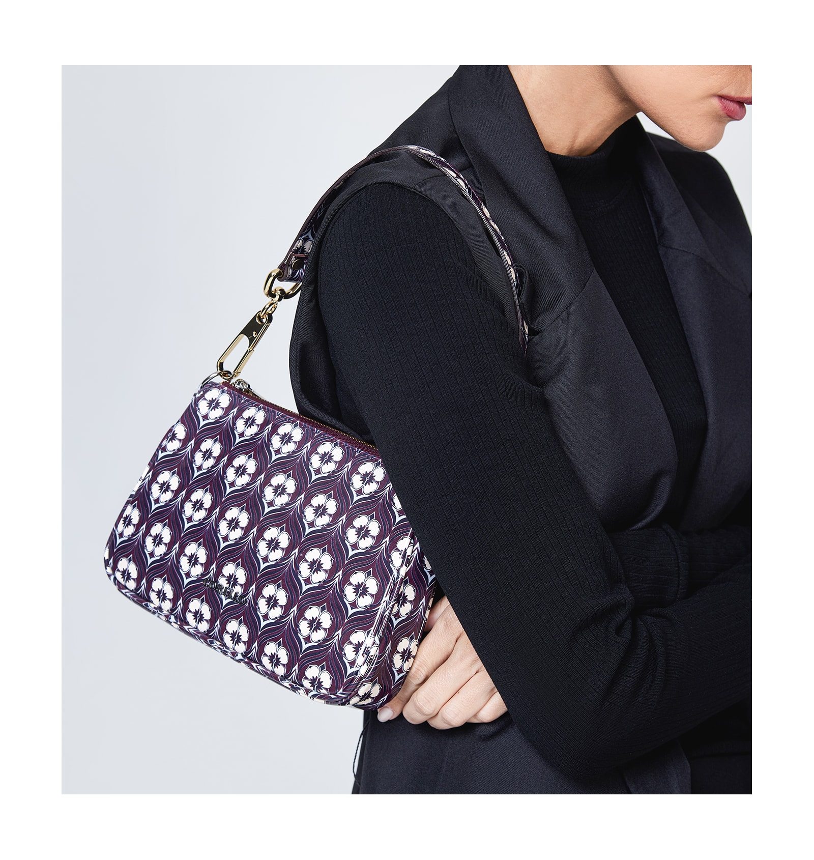 Bolsa De Ombro Verniz Estampado