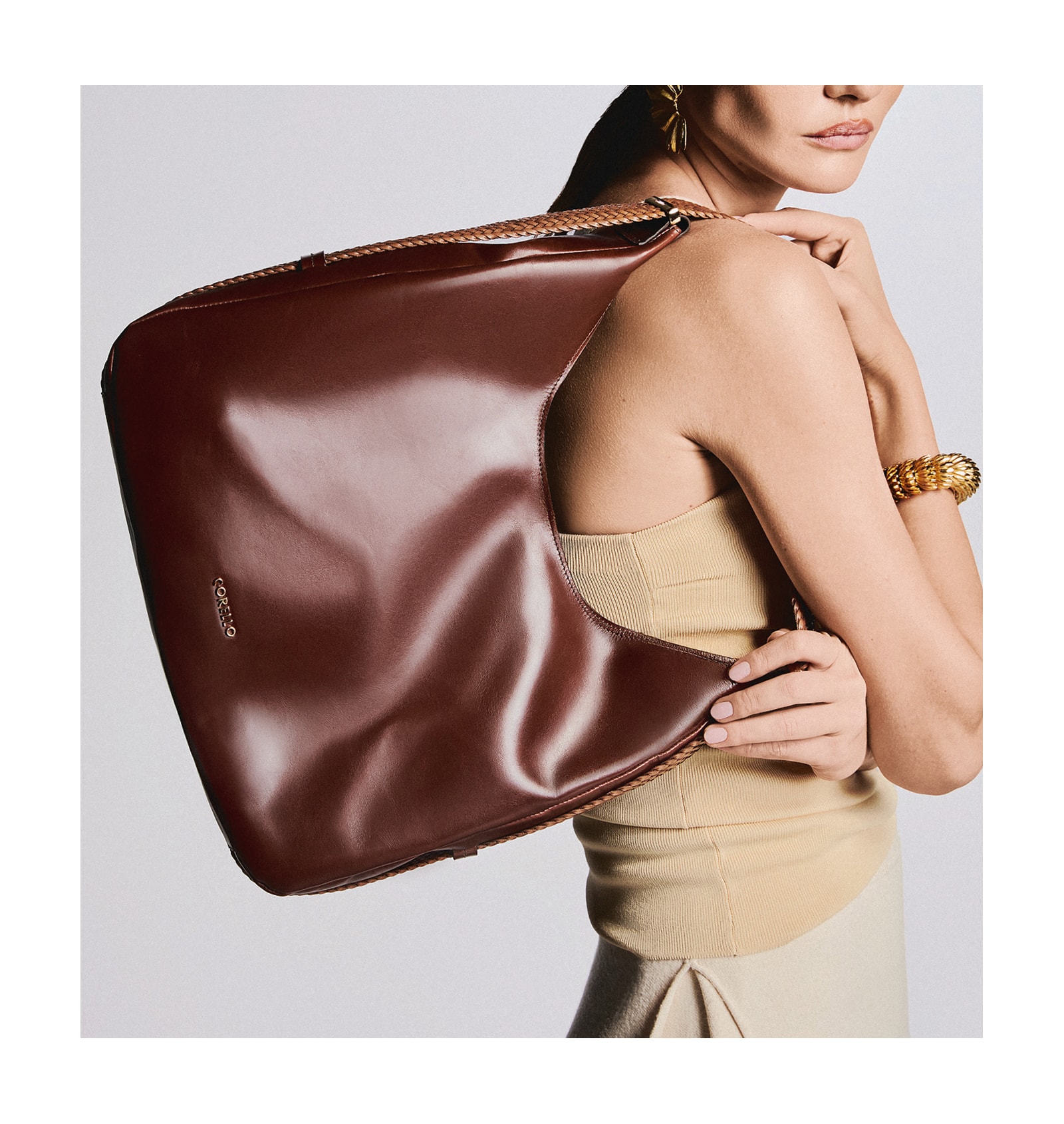Bolsa Hobo Alça Tramada Couro Marrom