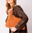 Bolsa Hobo Aplicações Couro Camurça/Couro Marrom - imagem 2