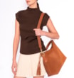 Bolsa Hobo Argola Couro Camurça/Couro Marrom - imagem 8