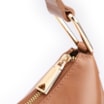 Bolsa Hobo Bag Charm Couro Marrom Claro - imagem 5