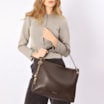 Bolsa Hobo Couro Marrom Escuro - imagem 2