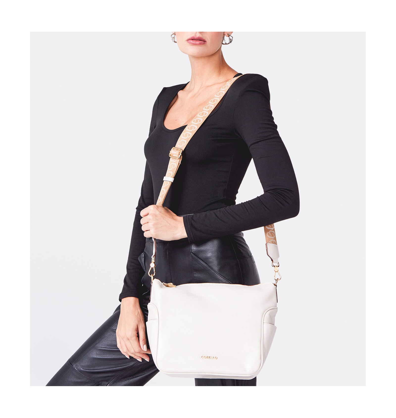 Bolsa Hobo Couro Off White