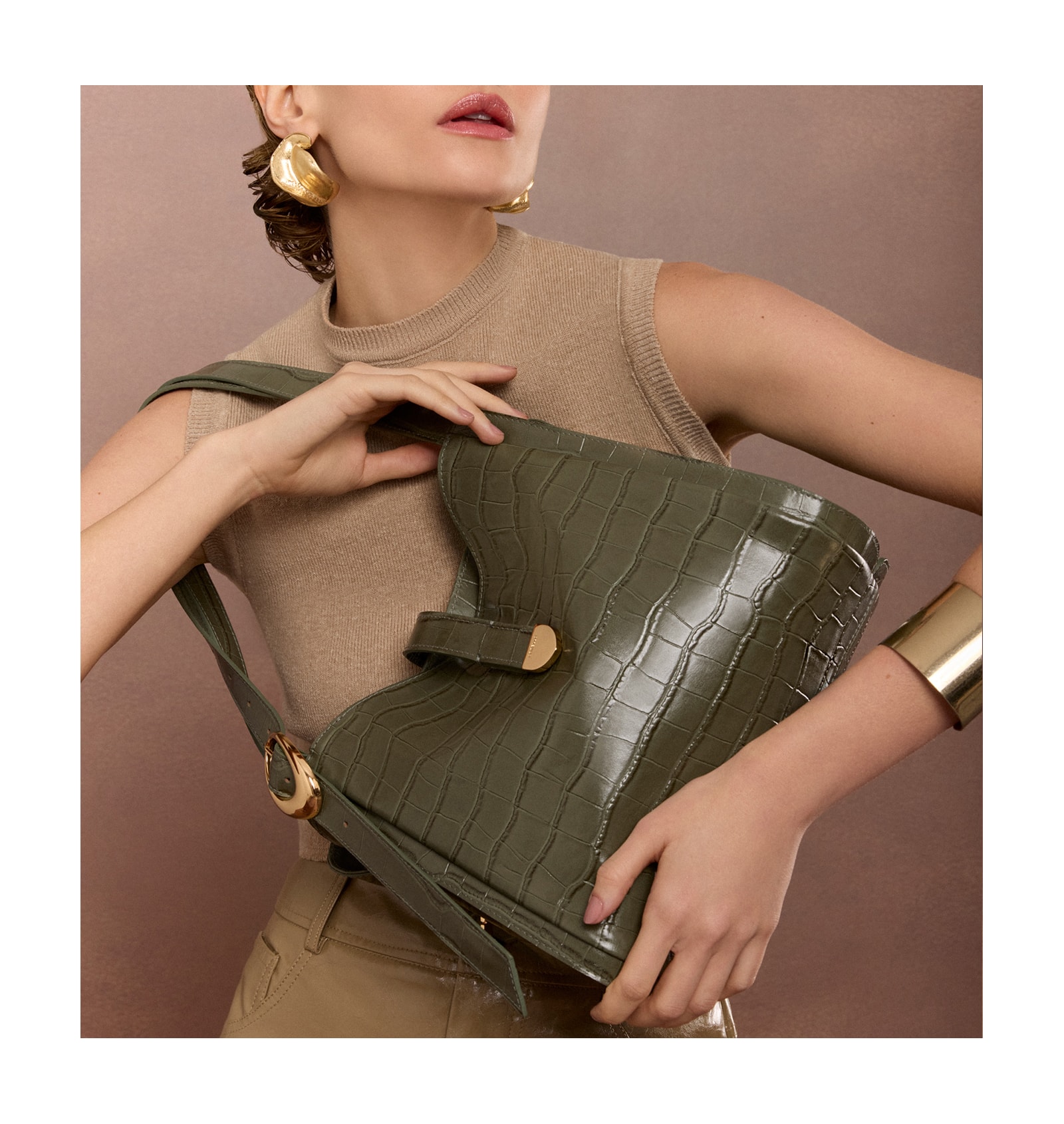 Bolsa Hobo Fivela Couro Croco Verde