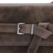Bolsa Hobo Fivela Couro Estonado Marrom - imagem 7