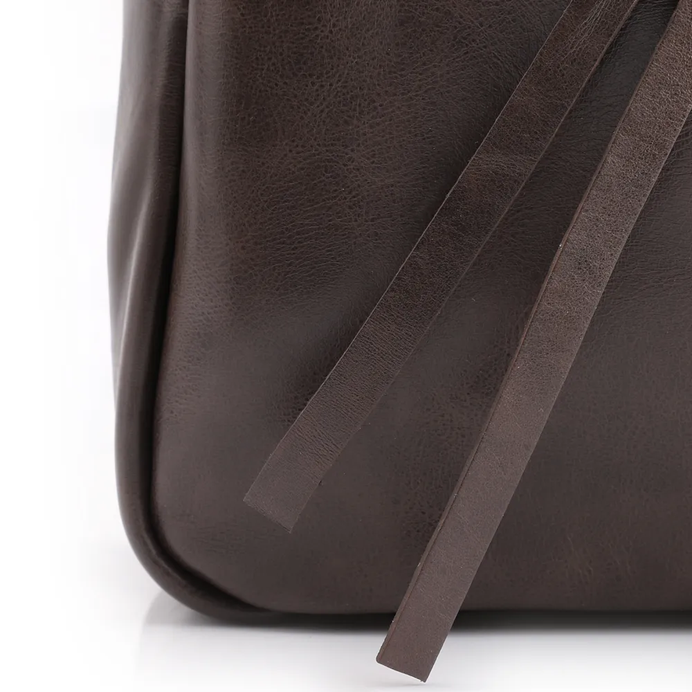 Bolsa Hobo Fivela Couro Estonado Marrom - imagem 7